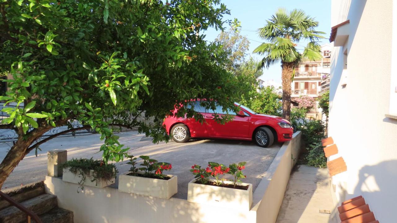 Apartments Kamelija مالينسكا المظهر الخارجي الصورة