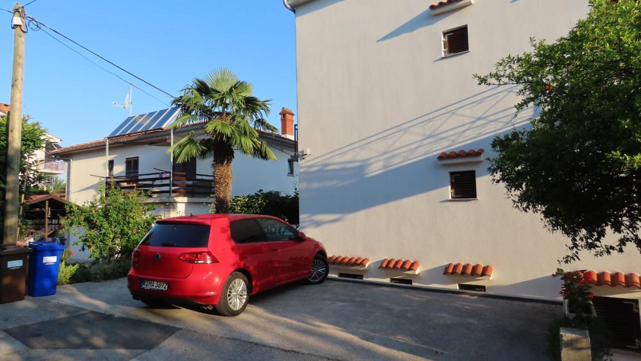 Apartments Kamelija مالينسكا المظهر الخارجي الصورة