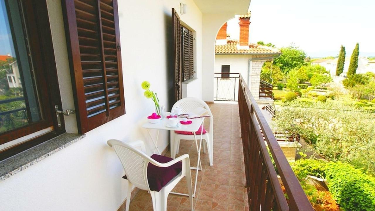 Apartments Kamelija مالينسكا المظهر الخارجي الصورة