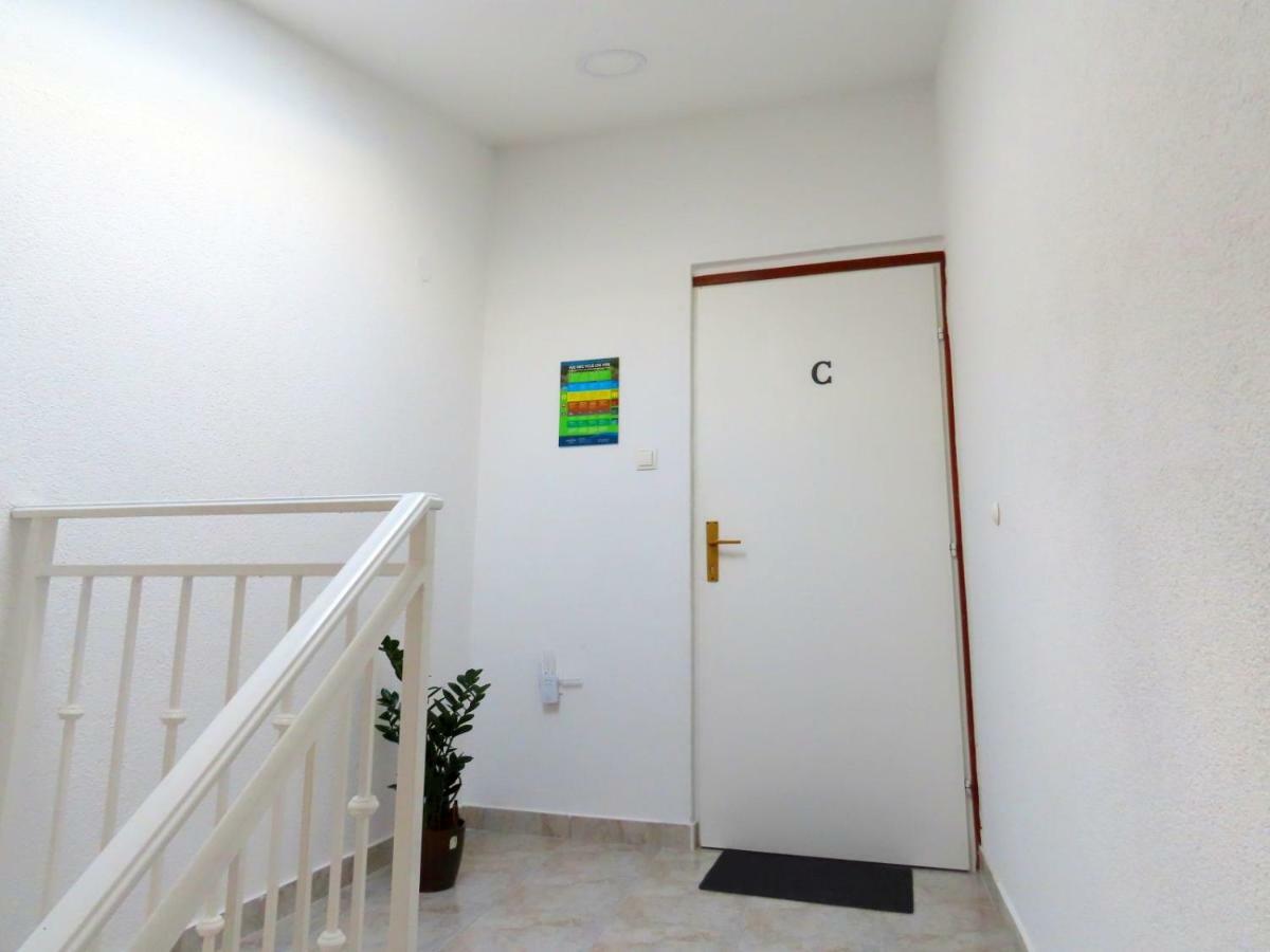 Apartments Kamelija مالينسكا المظهر الخارجي الصورة