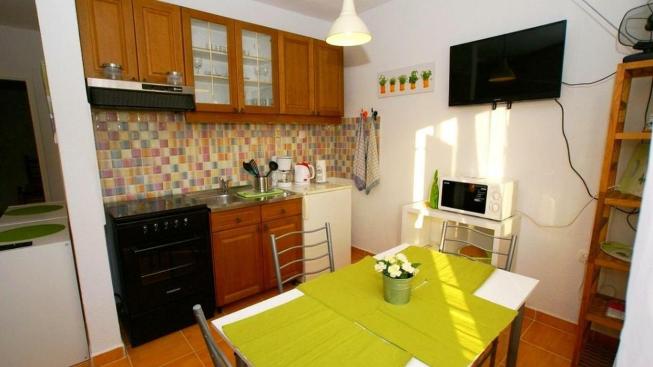 Apartments Kamelija مالينسكا المظهر الخارجي الصورة