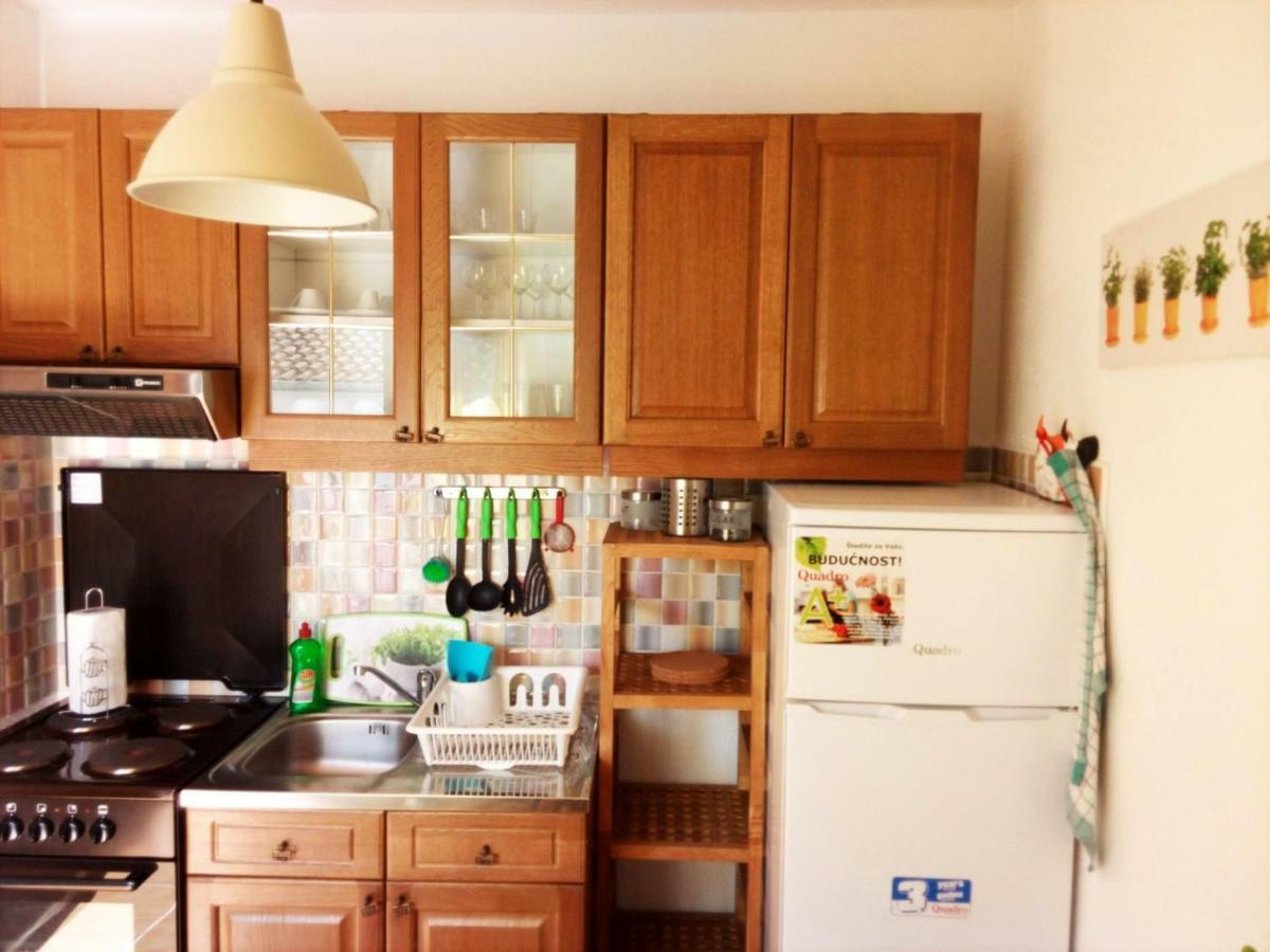 Apartments Kamelija مالينسكا المظهر الخارجي الصورة