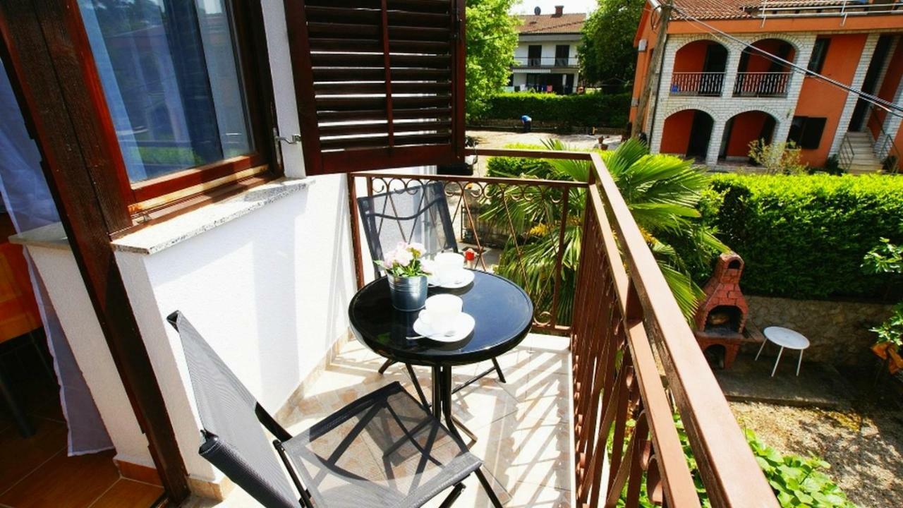 Apartments Kamelija مالينسكا المظهر الخارجي الصورة