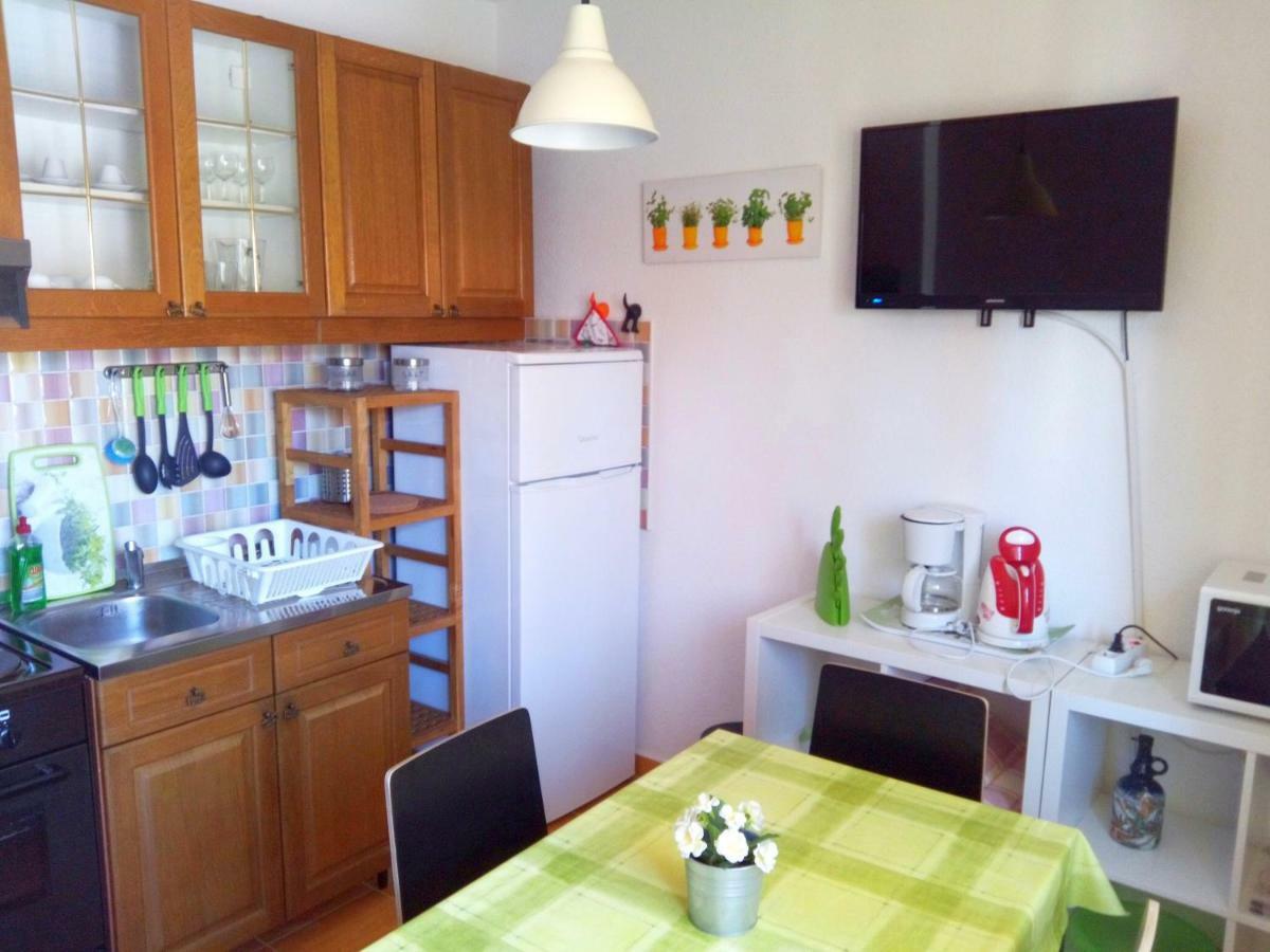 Apartments Kamelija مالينسكا المظهر الخارجي الصورة